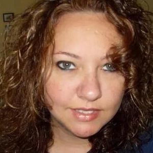 Meet your Posher, Carla